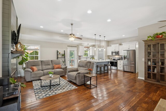 1925 Sheffield Ln, Columbia, TN 38401 - photo 2