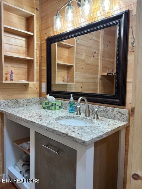 337 Bellview Rd, Pikeville, TN 37367 - bar with a sink and wooden walls