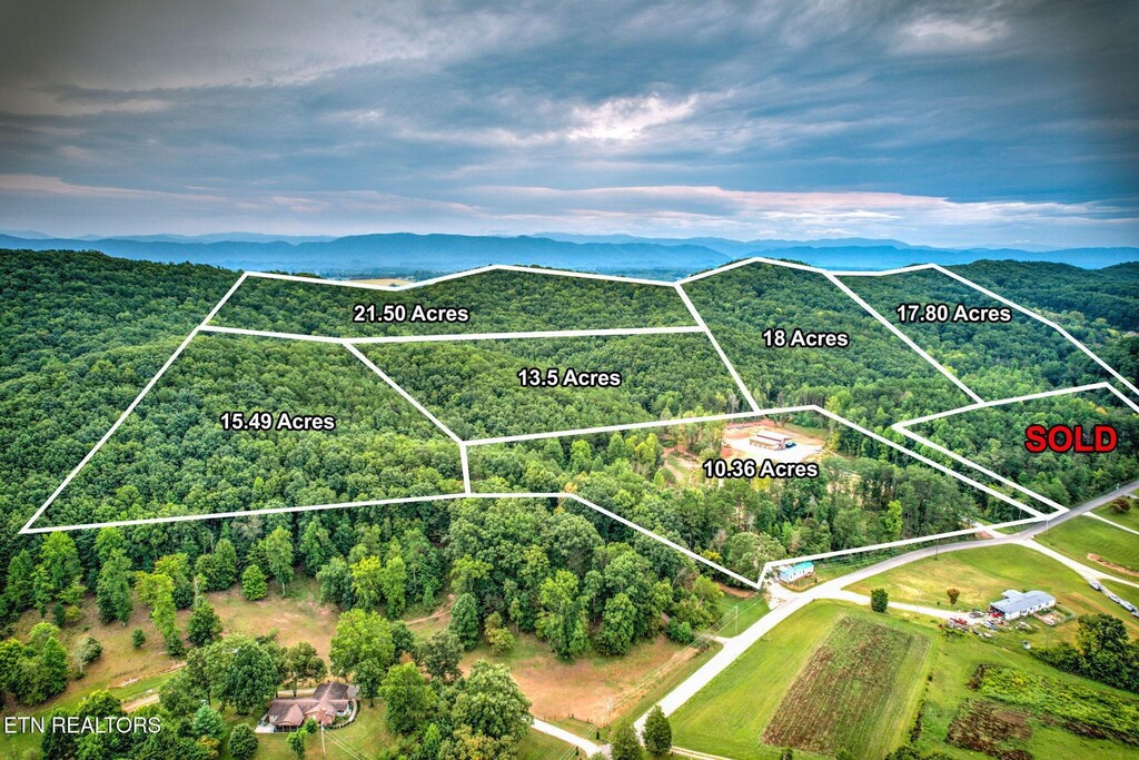 1112 Tarklin Valley Rd, Knoxville, TN 37920 - photo 2