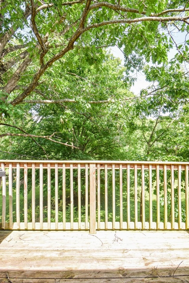 1204 Rolling Fields Dr, Columbia, TN 38401 - view of deck