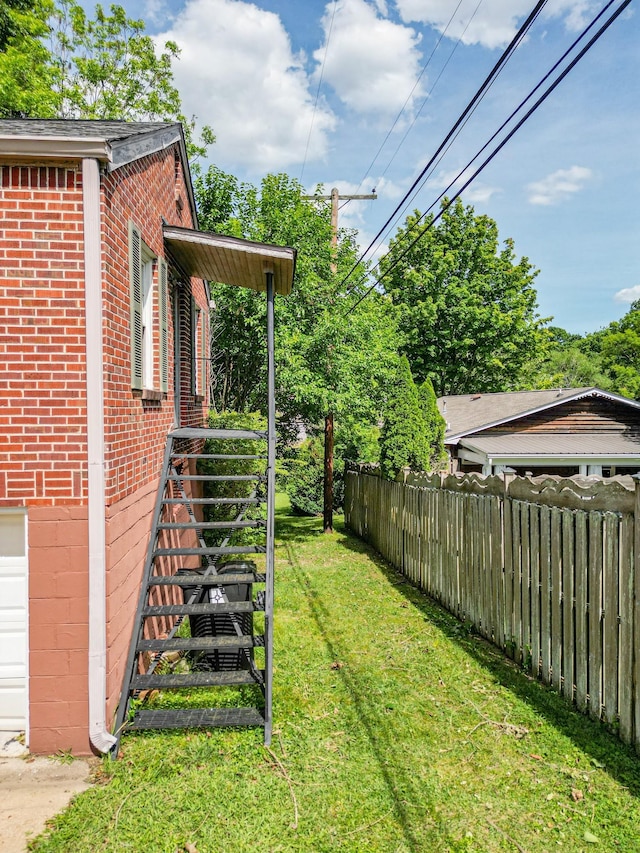1204 Rolling Fields Dr, Columbia, TN 38401 - view of yard