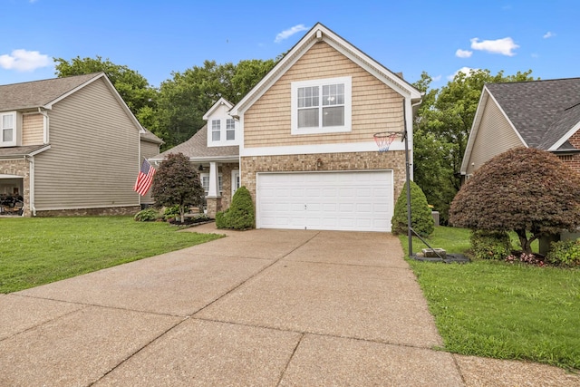 1443 Bern Dr, Spring Hill, TN 37174 - traditional-style home featuring a garage, driveway, and a front yard
