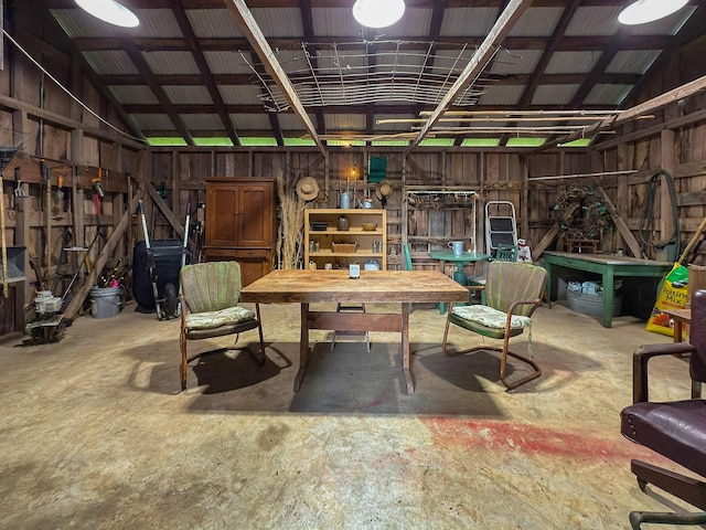 4929 Snow Creek Rd, Santa Fe, TN 38482 - garage with a workshop area