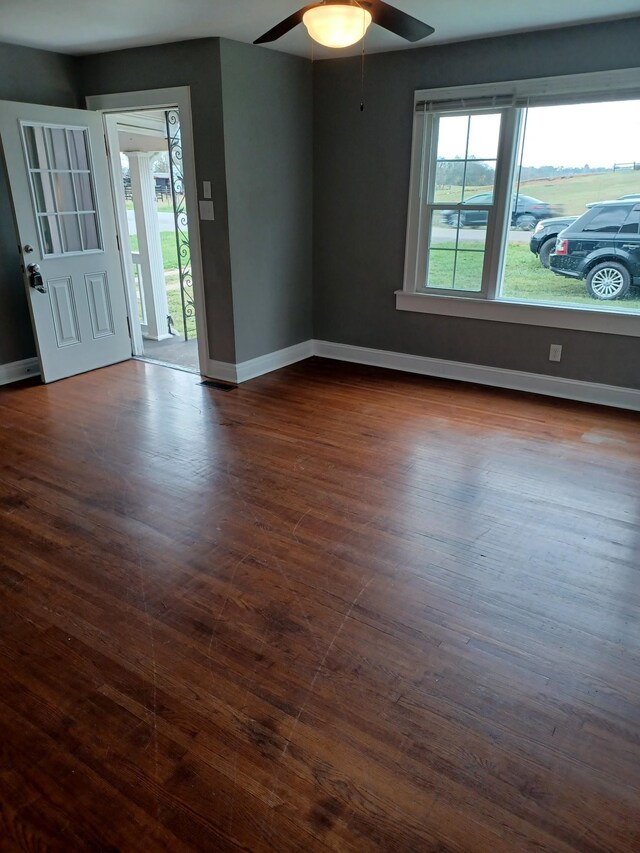 1057 Mapleash Ave, Columbia, TN 38401 - photo 3
