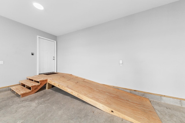 369 Springwater Dr, Summertown, TN 38483 - mudroom with concrete flooring