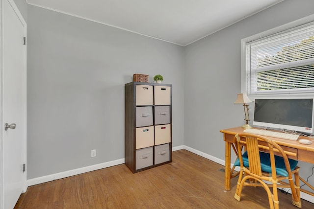 1827 Shelley St, Murfreesboro, TN 37129 - office area featuring wood finished floors and crown molding