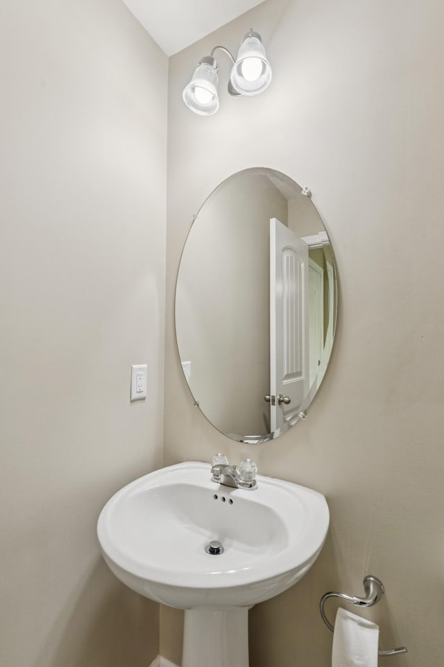 3169 Aidan Ln, Mount Juliet, TN 37122 - bathroom featuring a sink