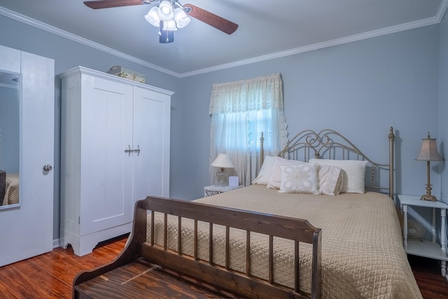 502 Budd St, Saint Joseph, TN 38481 - bedroom with wood finished floors, crown molding, ceiling fan, and a closet