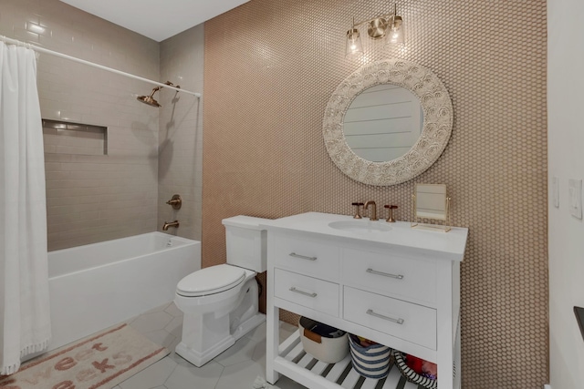 7025 Lanceleaf Dr, College Grove, TN 37046 - full bath featuring vanity, tile patterned floors, and shower / bath combination with curtain