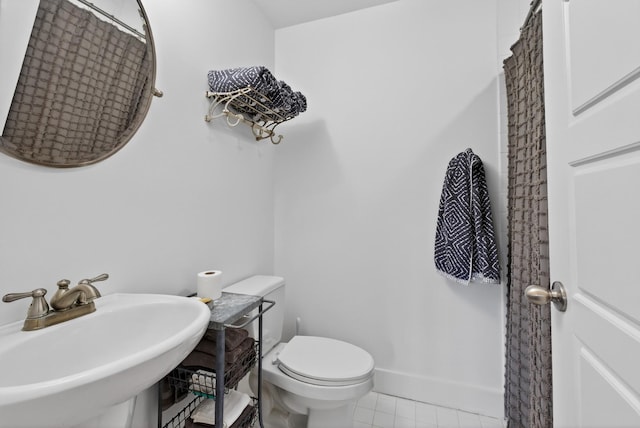 123 Jones Rd, Taft, TN 38488 - bathroom with tile patterned floors and curtained shower