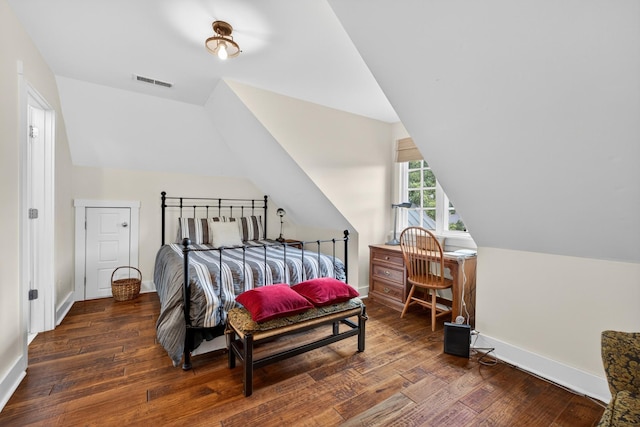 123 Jones Rd, Taft, TN 38488 - bedroom with wood finished floors and lofted ceiling