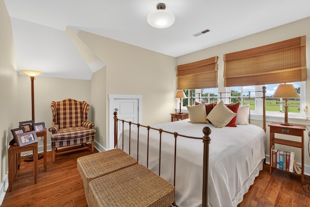 123 Jones Rd, Taft, TN 38488 - bedroom with wood finished floors