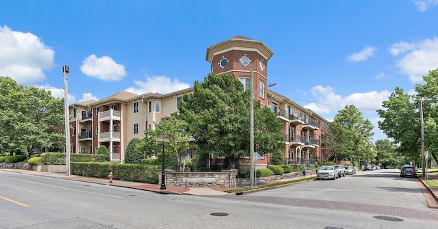 800 Woodland St Unit 301, Nashville, TN 37206 - photo 2