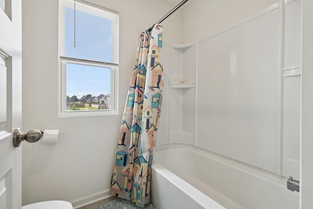 809 Old Blue Ln, Murfreesboro, TN 37130 - full bathroom featuring baseboards and shower / tub combo