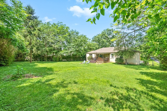 1207 Trotwood Ave, Columbia, TN 38401 - view of yard with a deck
