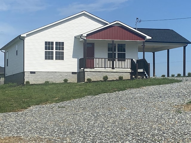 369 Brace Loop, Summertown, TN 38483 - bungalow-style house featuring covered porch, an attached carport, driveway, and crawl space