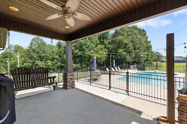 268 Planters Cir, Leoma, TN 38468 - view of patio / terrace featuring a ceiling fan and view of wooded area