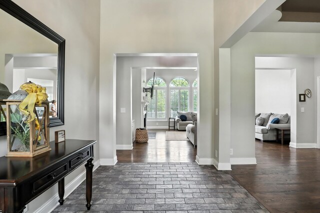 1069 Pleasant Valley Rd, Greenbrier, TN 37073 - entrance foyer featuring a towering ceiling and dark wood-type flooring