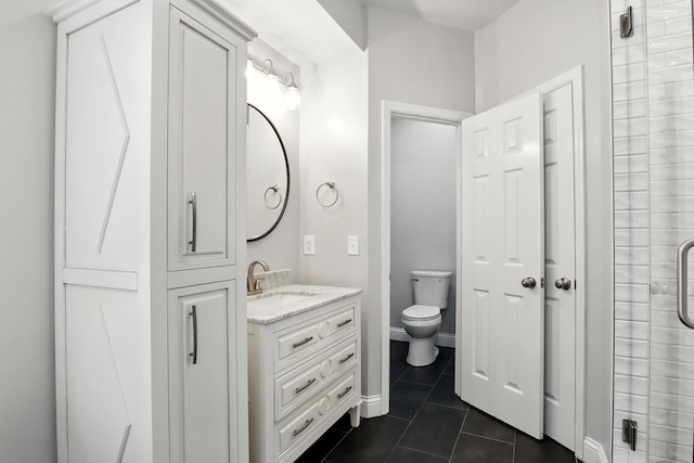 1069 Pleasant Valley Rd, Greenbrier, TN 37073 - full bathroom featuring vanity and tile patterned floors
