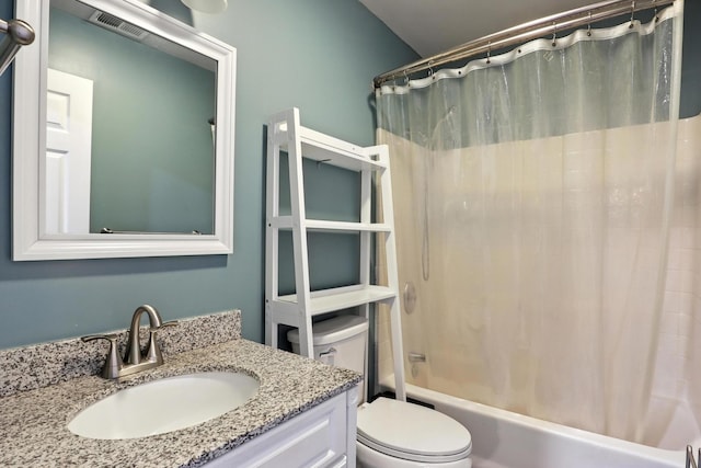 1069 Pleasant Valley Rd, Greenbrier, TN 37073 - bathroom featuring vanity and shower / tub combo with curtain