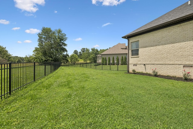 623 Josef Cir, Columbia, TN 38401 - view of fenced backyard