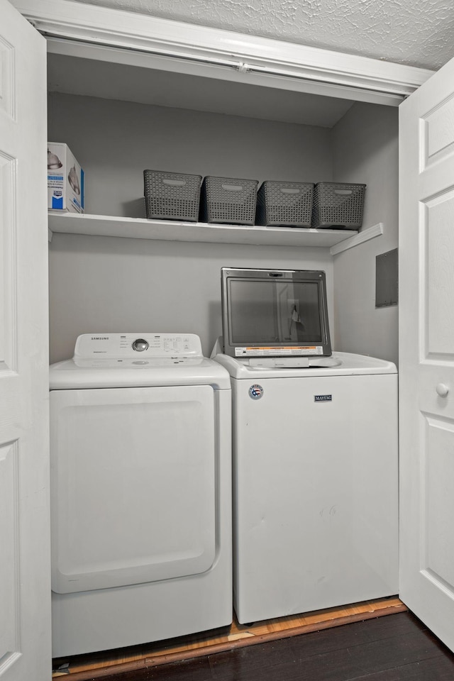 1029 Rachels Square Dr, Hermitage, TN 37076 - laundry area featuring washer and clothes dryer and wood finished floors