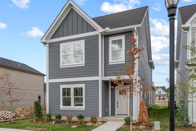 317 Delta Way, La Vergne, TN 37086 - view of front of home with board and batten siding