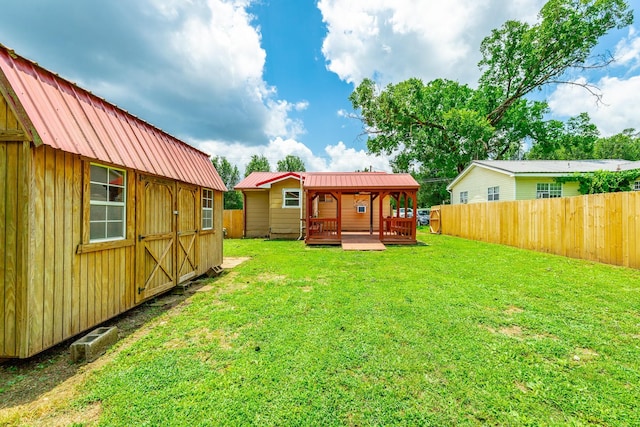 3405 Elder Mountain Rd, Chattanooga, TN 37419 - fenced yard featuring a gazebo and a storage unit
