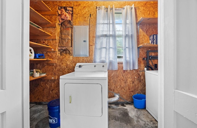 19 Garth Dr, Clarksville, TN 37040 - washroom featuring electric panel and washing machine and dryer