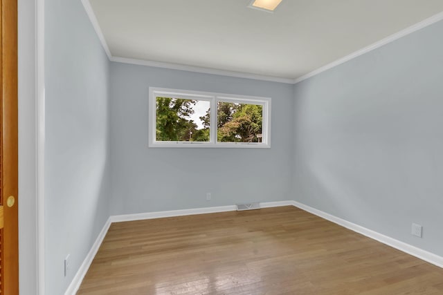 1118 Houston Dr, Murfreesboro, TN 37130 - unfurnished room featuring light wood-style floors and ornamental molding