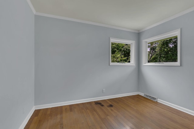 1118 Houston Dr, Murfreesboro, TN 37130 - empty room with wood finished floors and ornamental molding