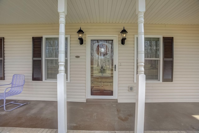 1064 Crane Ct, Kingston Springs, TN 37082 - doorway to property with a porch