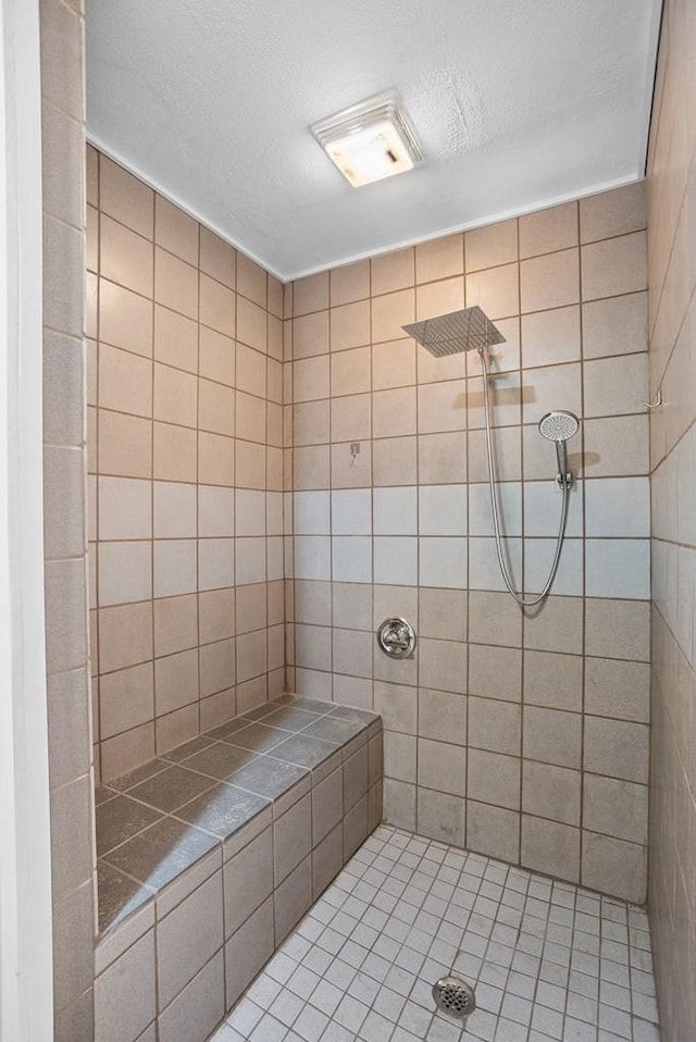 120 Dove Ln, Monroe, TN 38573 - bathroom featuring tiled shower