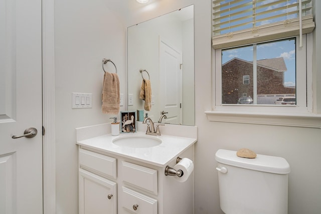 468 Rosy Dale Dr, Gallatin, TN 37066 - bathroom with toilet and vanity