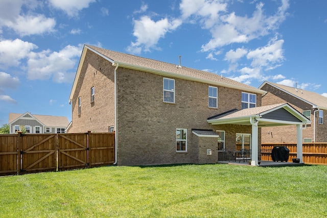 468 Rosy Dale Dr, Gallatin, TN 37066 - back of property with brick siding, a patio, a gate, and a fenced backyard