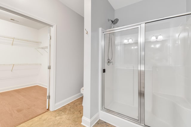 835 Meadowcrest Way, Lebanon, TN 37090 - bathroom featuring a shower stall and a spacious closet