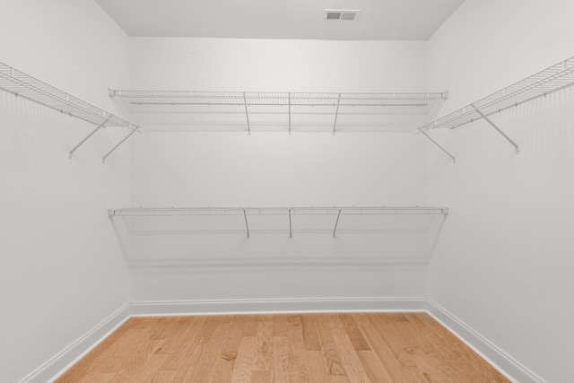835 Meadowcrest Way, Lebanon, TN 37090 - spacious closet with light wood-style flooring