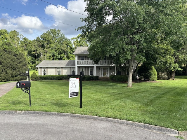 8205 Sherwood Green Ct, Brentwood, TN 37027 - view of front of home featuring a front lawn