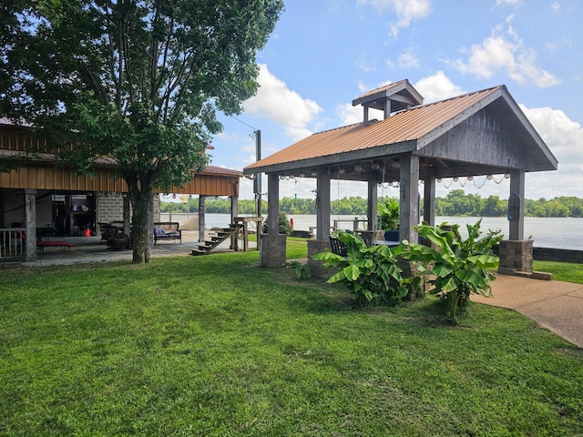 625 River Rd, Clifton, TN 38425