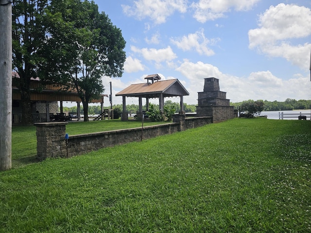625 River Rd, Clifton, TN 38425