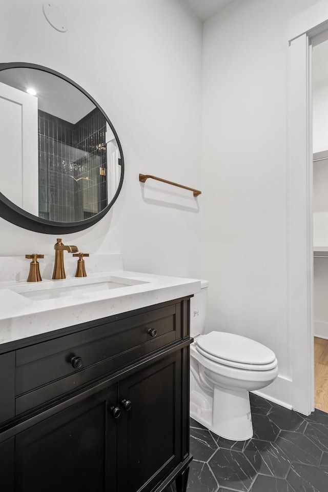 6628 Bethesda Arno Rd, Thompsons Station, TN 37179 - full bathroom featuring vanity and tiled shower