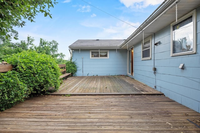 3841 Rollingwood Dr, Chattanooga, TN 37406 - view of wooden deck