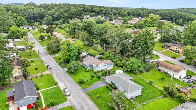 3841 Rollingwood Dr, Chattanooga, TN 37406 - aerial view of residential area featuring a forest