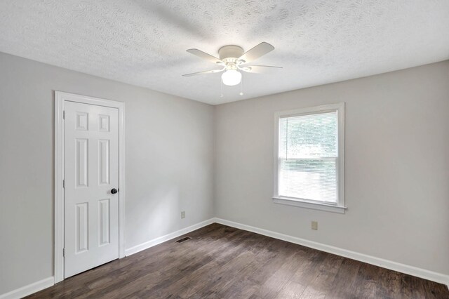 135 Joyce Ln, Ashland City, TN 37015 - photo 12
