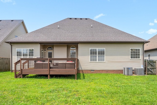 3351 Cotham Ln, Clarksville, TN 37042 - rear view of property featuring crawl space, a wooden deck, and roof with shingles