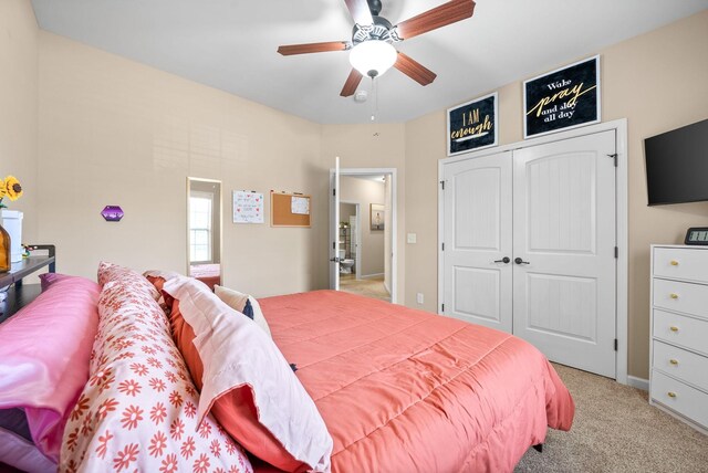 3351 Cotham Ln, Clarksville, TN 37042 - bedroom with light colored carpet, a closet, and a ceiling fan