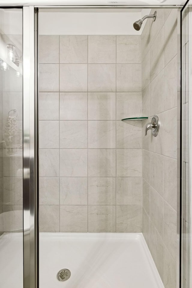 1434 Autumn Leaf Ln, Mount Juliet, TN 37122 - bathroom featuring a shower stall