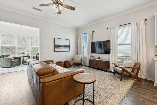 1434 Autumn Leaf Ln, Mount Juliet, TN 37122 - living area featuring wood finished floors, ceiling fan, and ornamental molding