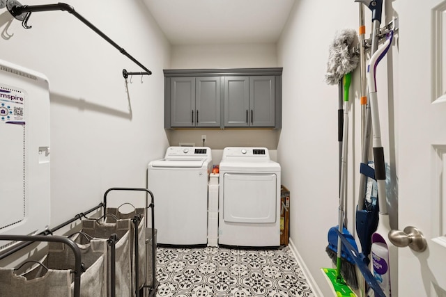 1434 Autumn Leaf Ln, Mount Juliet, TN 37122 - laundry area featuring washing machine and dryer and cabinet space