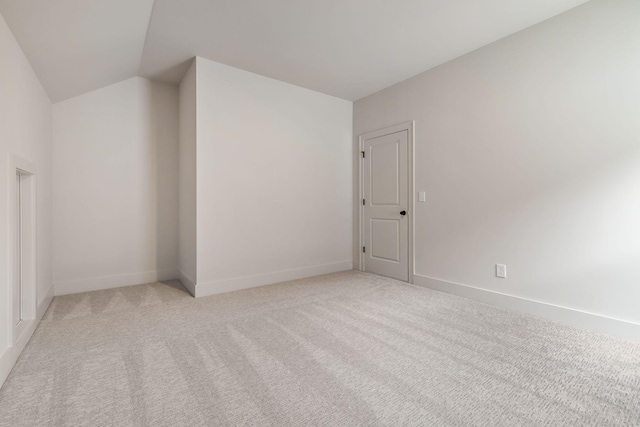 5743 Sagebrush Dr, Murfreesboro, TN 37129 - additional living space featuring light carpet and lofted ceiling